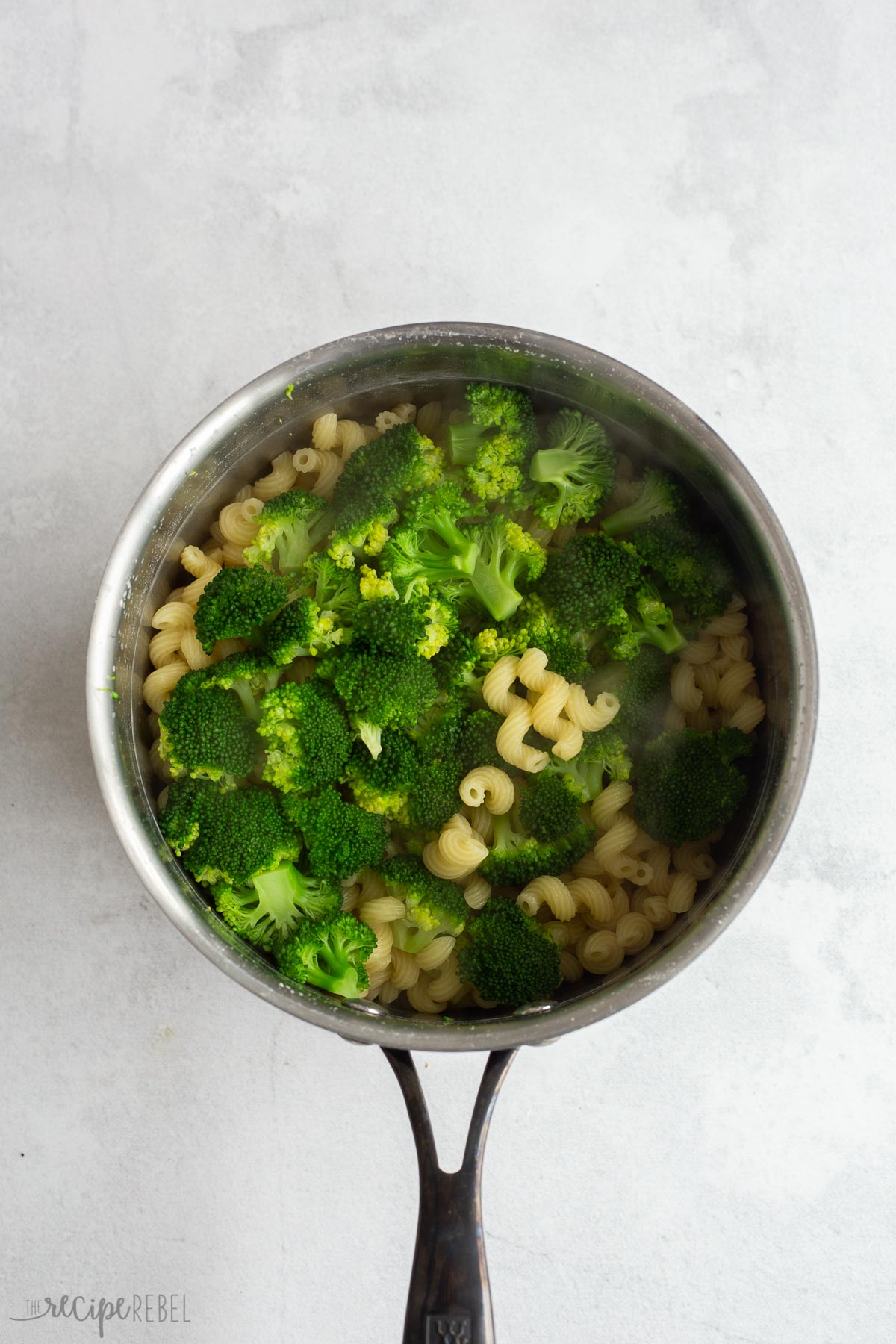 pasta and broccoli cooked and drained