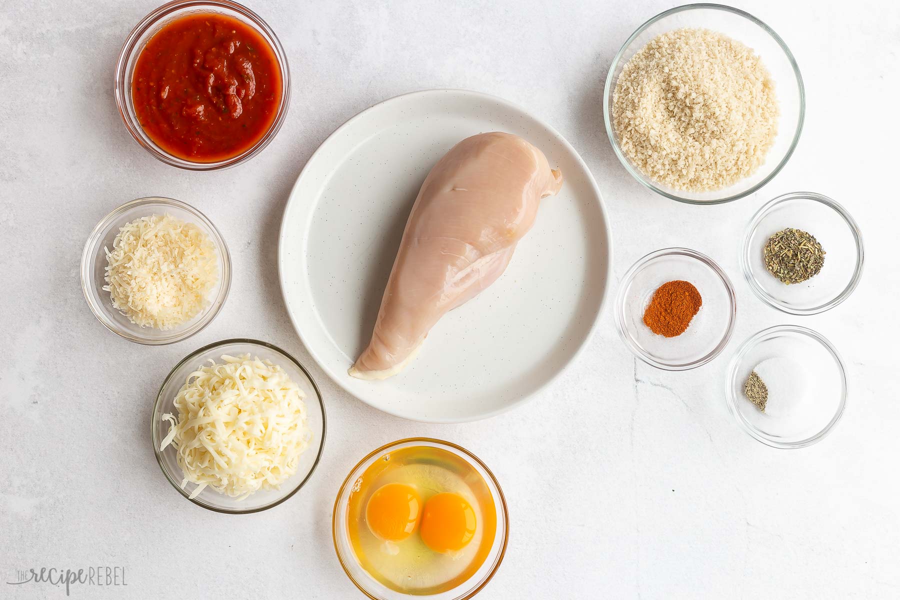 ingredients needed for air fryer chicken parmesan.