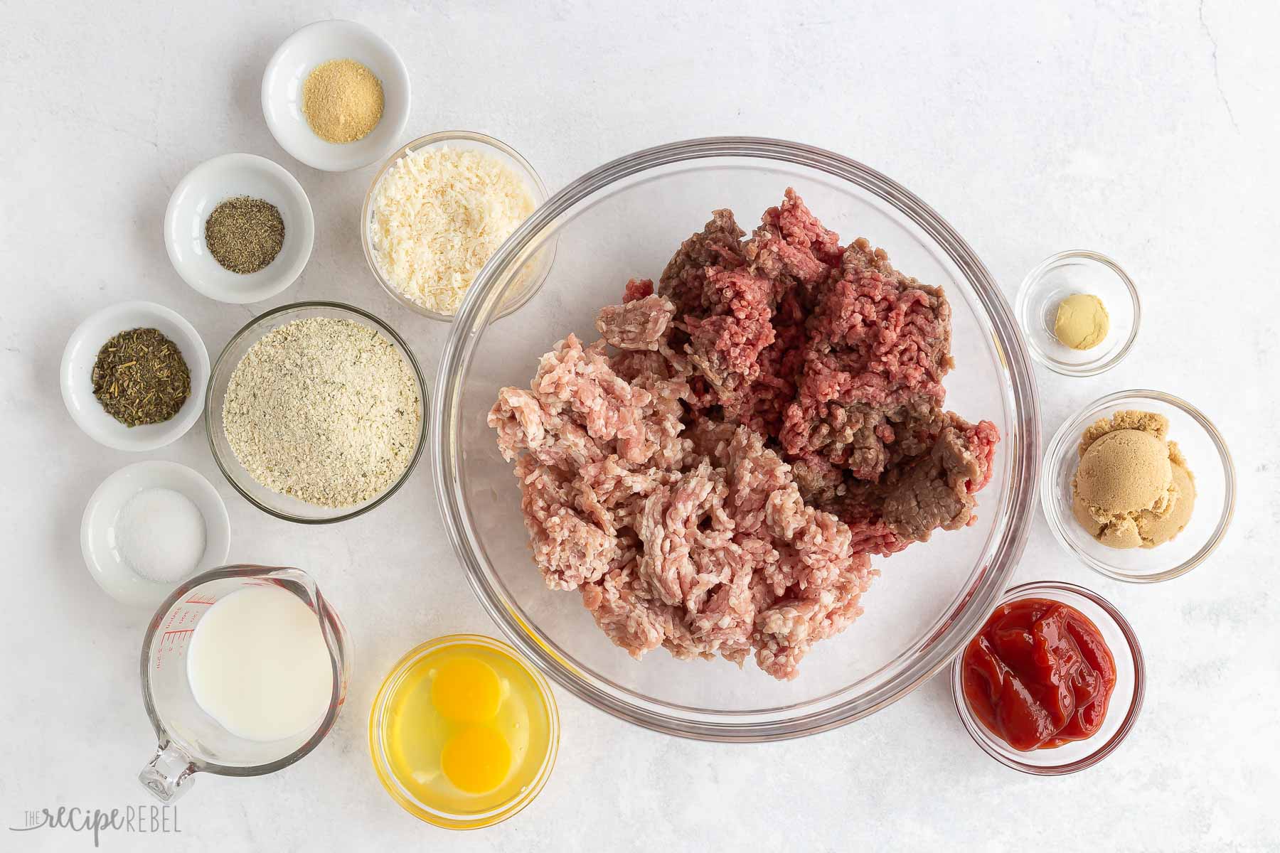 ingredients needed to make crockpot meatloaf.