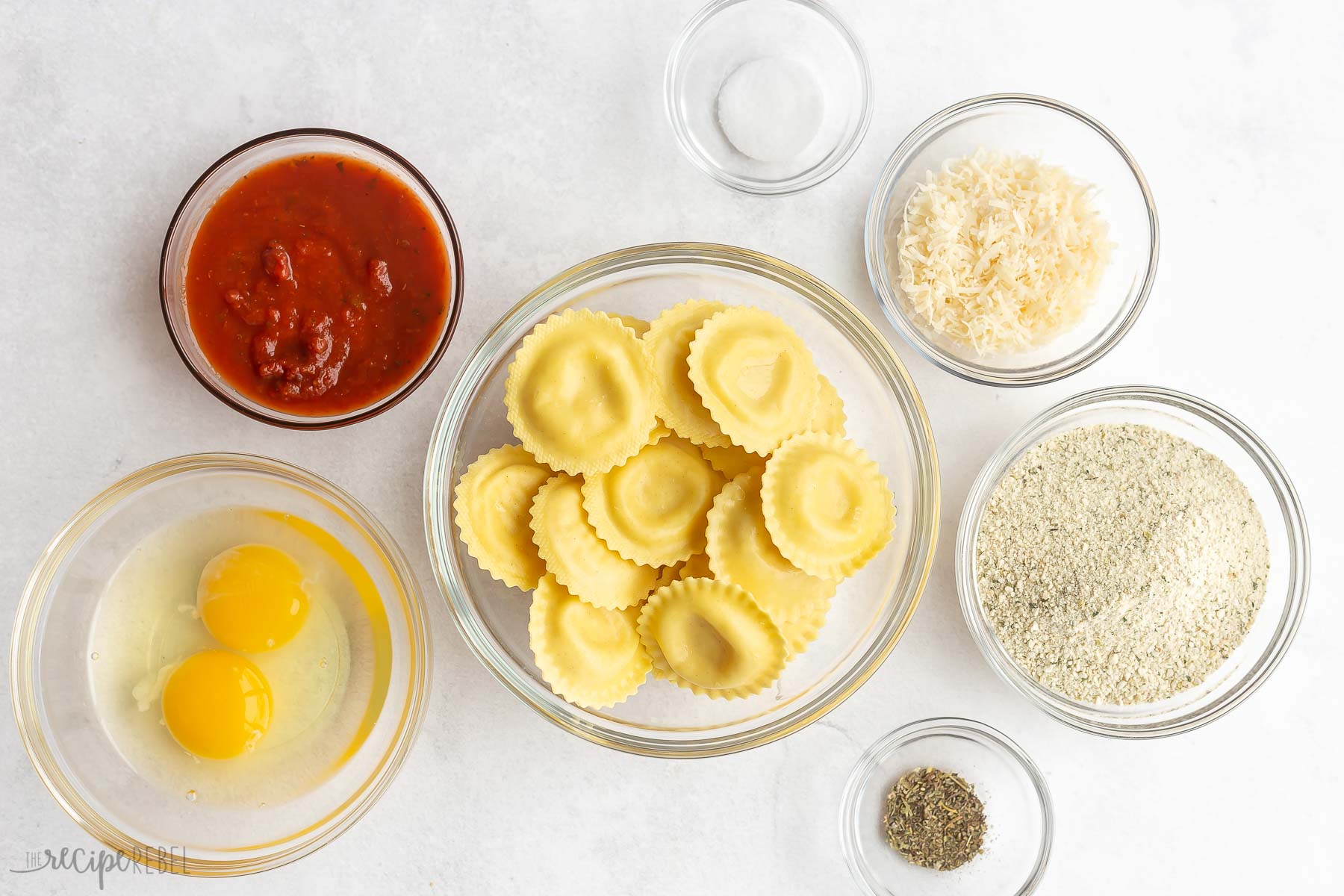 ingredients needed for air fryer ravioli.