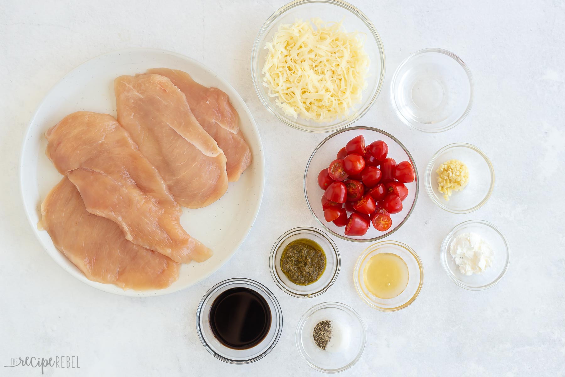 ingredients needed for caprese chicken skillet.