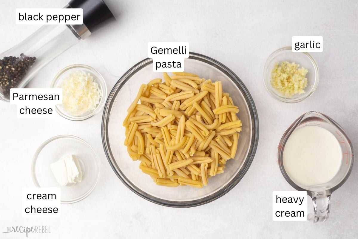 glass bowls with ingredients for garlic gemelli pasta.
