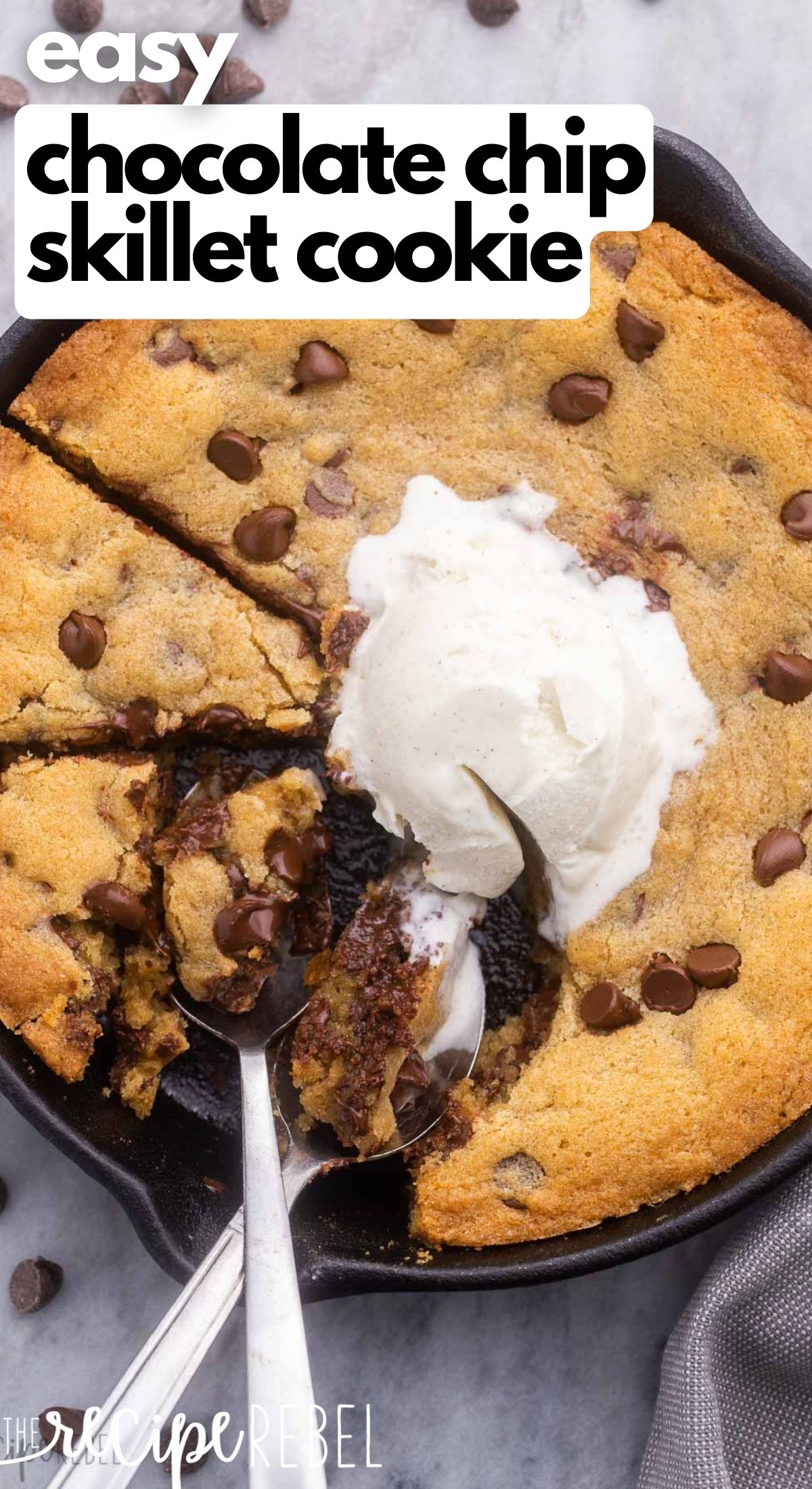 Perfect Skillet Chocolate Chip Cookie