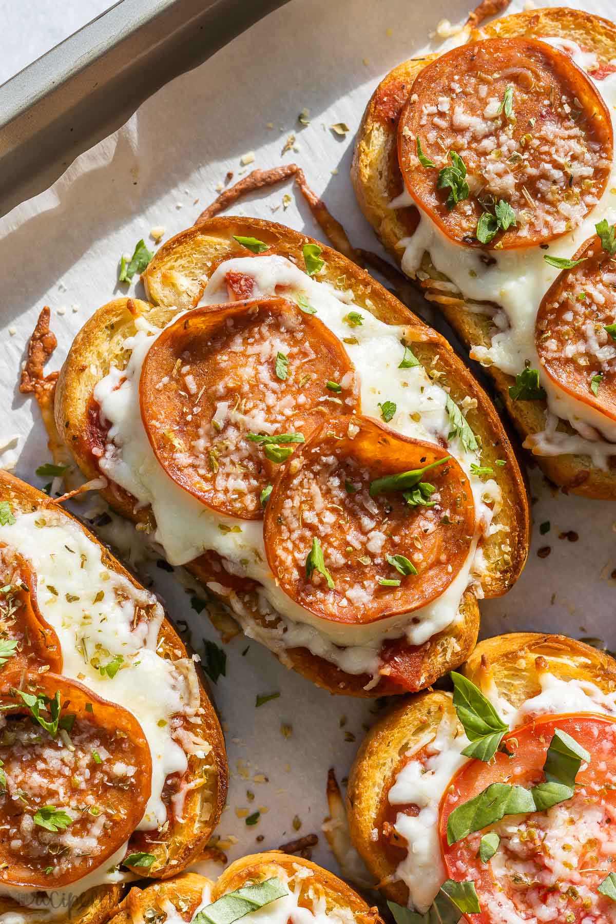 close up image of pepperoni pizza toast.