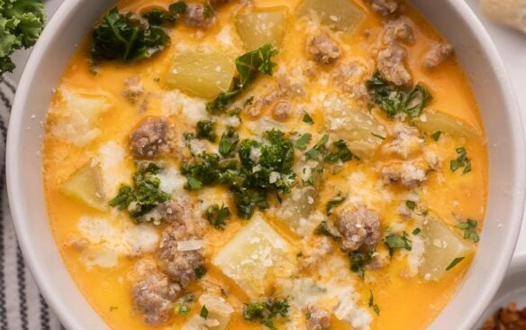 square image of bowl of zuppa toscana.