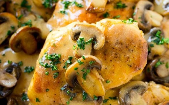 close up of chicken marsala in a crockpot