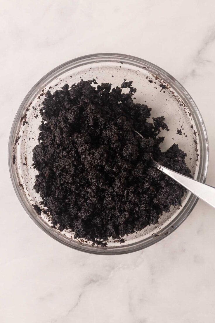 pie crust mixed in glass bowl.