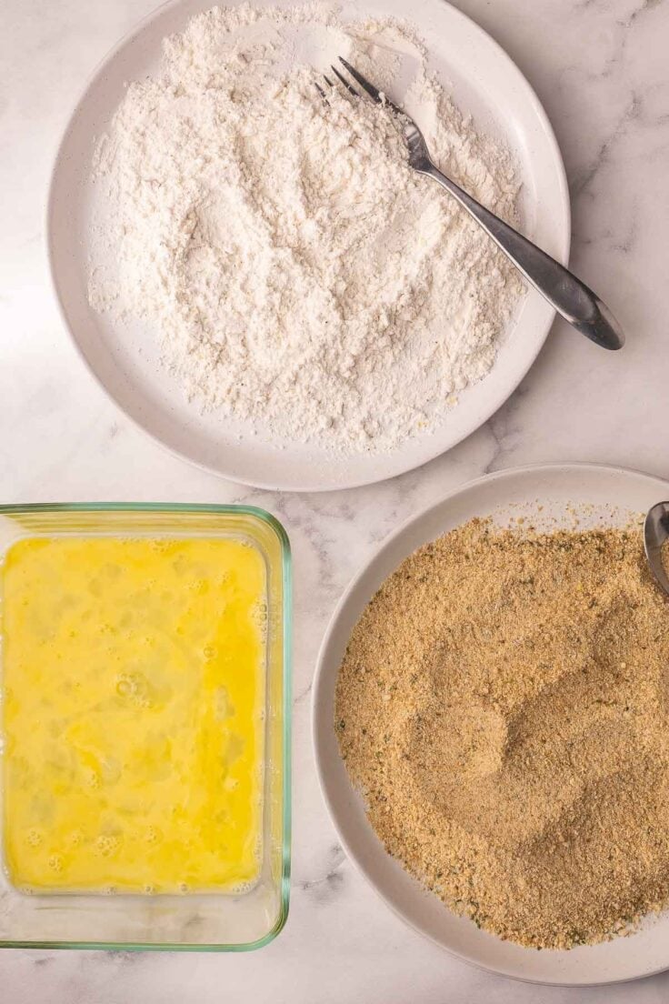 ingredients for coating the chicken milanese recipe.