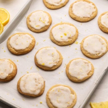 a pan full of lemon glazed cookies.